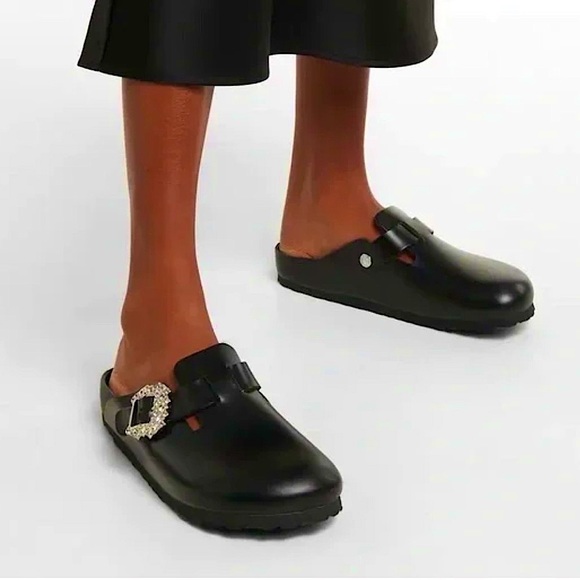 Manolo Blahnik Shoes - New Manolo Blahnik x Birkenstock Women's Black Leather Boston Clog Size 40